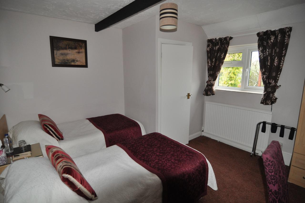 The Olde Forge Hotel Hailsham Extérieur photo